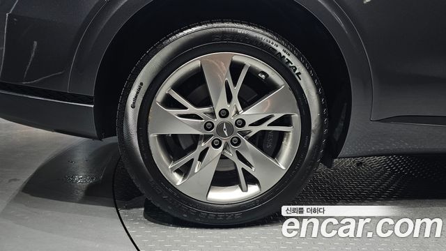 Genesis GV70 2.5T Gasoline 2WD - фото 3