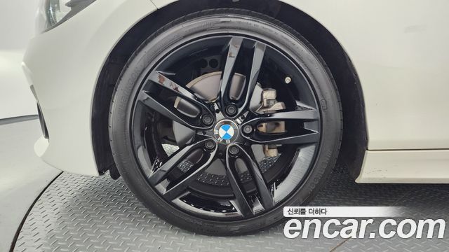 BMW 1-Series F20 118d M Sport Shadow 5 Door - фото 3