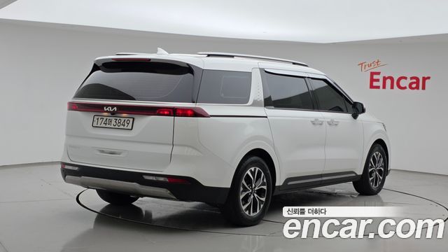 Kia Carnival 4-го поколения 9-Seater Noblesse - фото 1