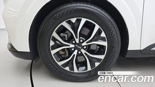 Kia Carnival 4-го поколения 9-Seater Noblesse - фото 4