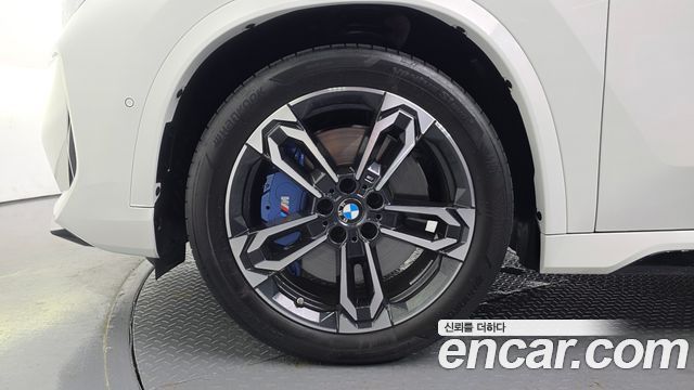 BMW X1 U11 M35i xDrive - фото 4