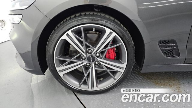 Genesis G70 Новый Gasoline 3.3T 2WD - фото 4