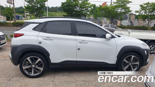 Hyundai Kona 1.6 Turbo 2WD FLUX Modern - фото 4