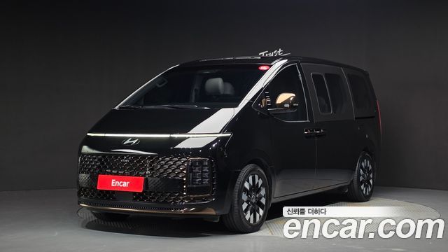 Hyundai Staria 4WD Lounge 9-Seater Inspiration - фото 0