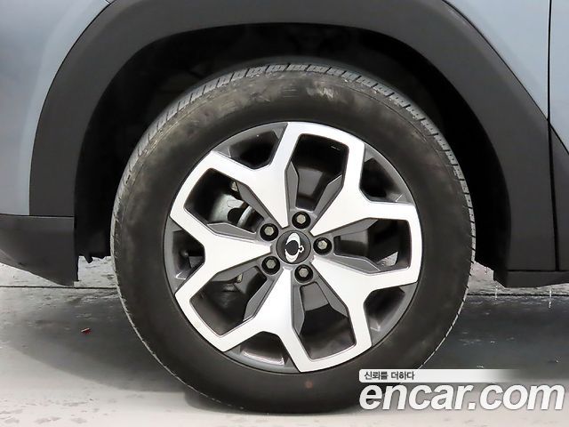 SsangYong Torres Bi-fuel 1.5 2WD TL5 - фото 4