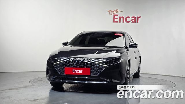 Hyundai Grandeur Новый IG, гибрид Exclusive - фото 1