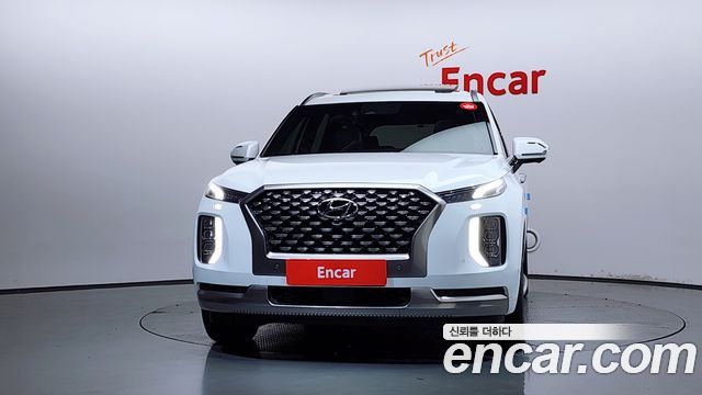 Hyundai Palisade Diesel 2.2 2WD Calligraphy - фото 2