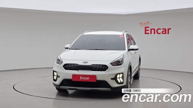 Kia Niro Новый 1.6 HEV Luxury - фото 2