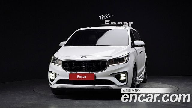 Kia Carnival Новый Gasoline 7-Seater Limousine President - фото 2