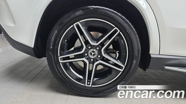 Mercedes-Benz GLE-Class W167 GLE450 4MATIC - фото 4