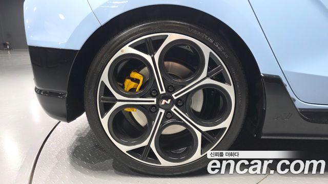 Hyundai Veloster JS 2.0 N - фото 4