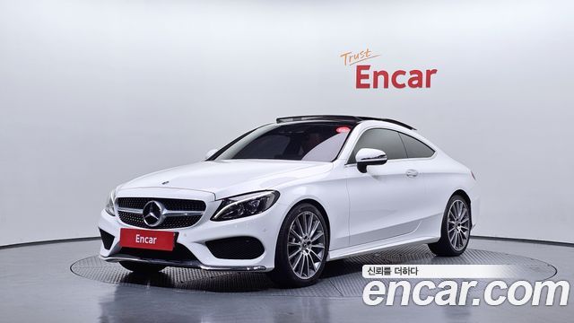 Mercedes-Benz C-Class W205 C200 Coupe - фото 0