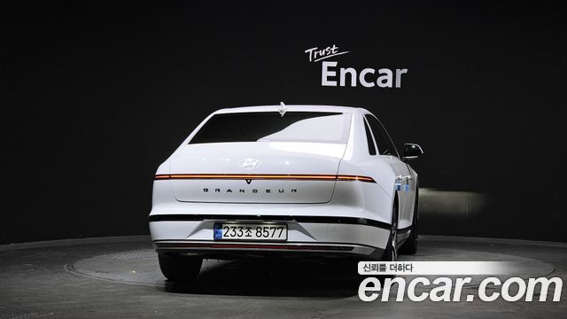 Hyundai Grandeur GN7, гибрид Exclusive - фото 3