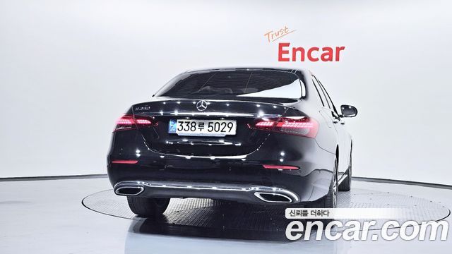 Mercedes-Benz E-Class W213 E250 Avantgarde - фото 3