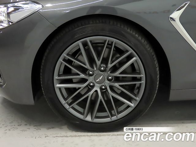 Genesis G70 2.0T Supreme - фото 4