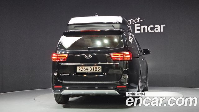 Kia Carnival Новый Gasoline 9-seater Limousine(Special vehicle) - фото 3