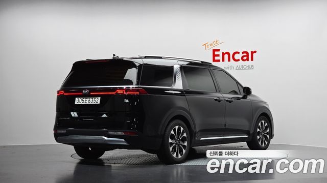Kia Carnival 4-го поколения 9-Seater Noblesse - фото 1