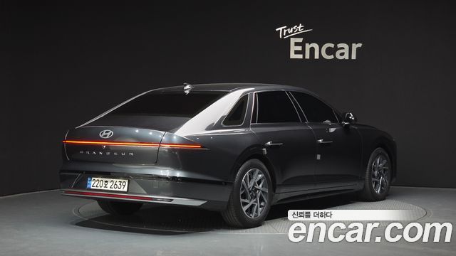 Hyundai Grandeur GN7 2,5 Gasoline 2WD Exclusive - фото 1