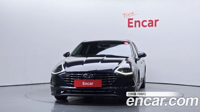 Hyundai Sonata DN8 2.0 Premium Family - фото 2