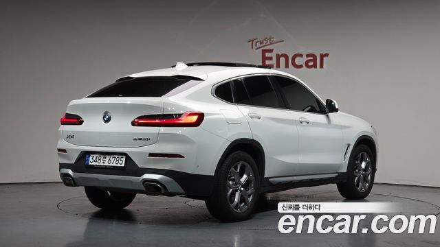 BMW X4 G02 xDrive20i xLine - фото 0