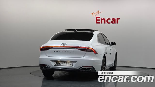 Hyundai Grandeur Новый IG, гибрид Calligraphy - фото 3