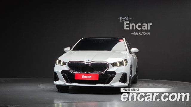 BMW 5-Series G60 530i xDrive M Sport Pro Special Edition - фото 2