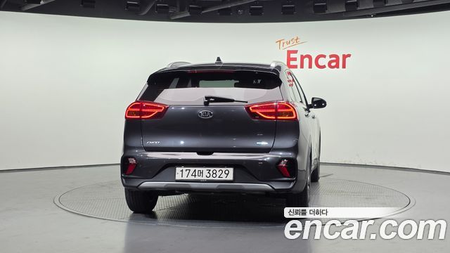 Kia Niro Новый 1.6 HEV Noblesse - фото 3