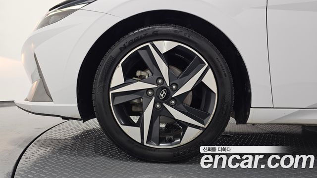 Hyundai Avante CN7, гибрид Modern - фото 4