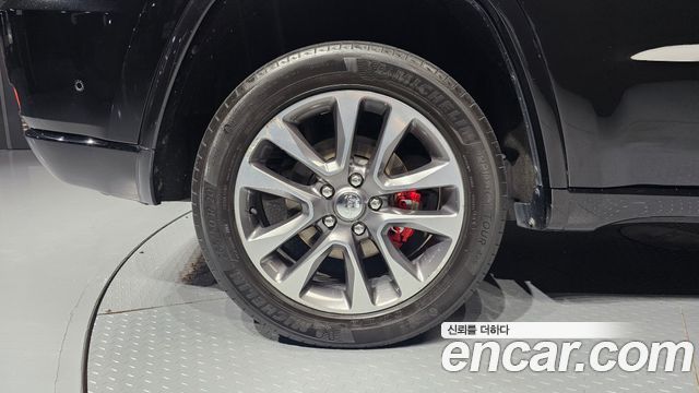 Jeep Cherokee 3.0 Diesel Overland WK2 - фото 3