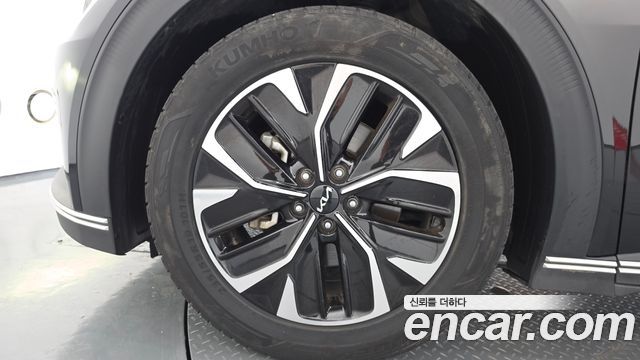 Kia EV6 Long Range Air - фото 4