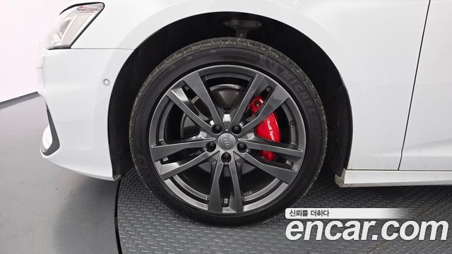 Audi A6 C8 45 TFSI Premium - фото 4