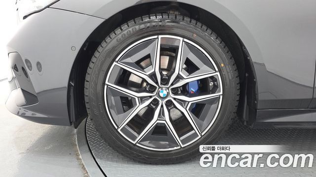 BMW 5-Series G60 520i M Sport - фото 4