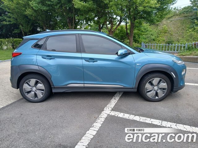 Hyundai Kona Premium - фото 2