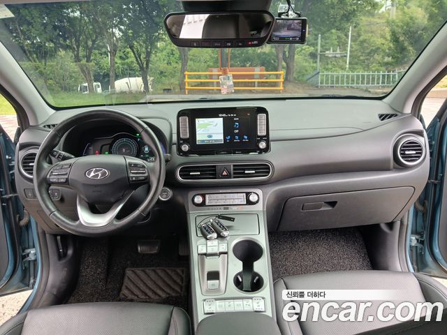 Hyundai Kona Premium - фото 4