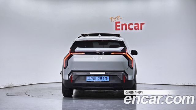 Kia EV3 Long Range 2WD Earth - фото 2