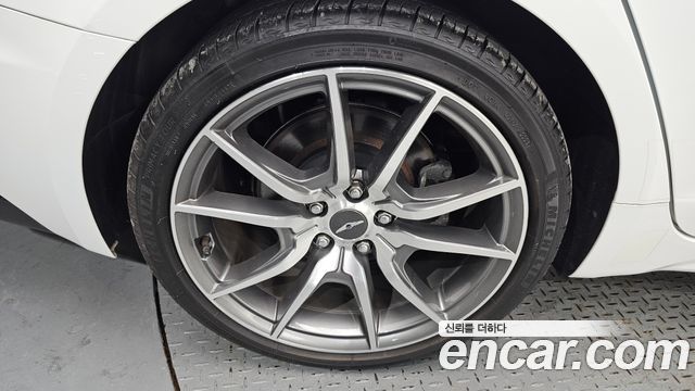 Genesis G70 Новый Gasoline 2.0T 4WD - фото 3