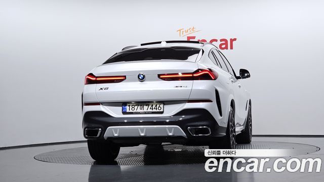 BMW X6 G06 xDrive40i M Sport - фото 3