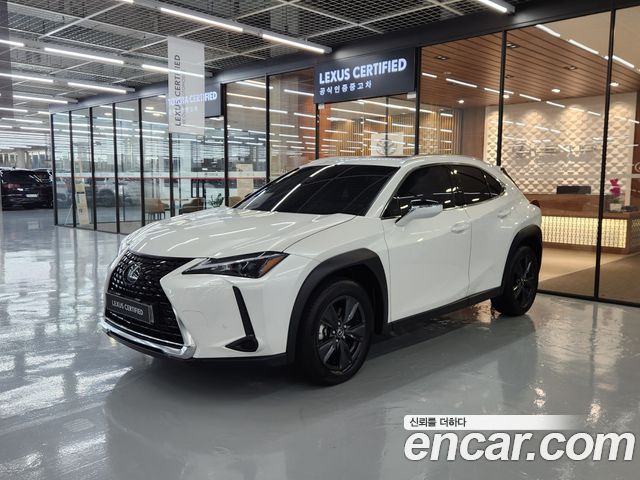 Lexus UX 2.0 2WD - фото 0