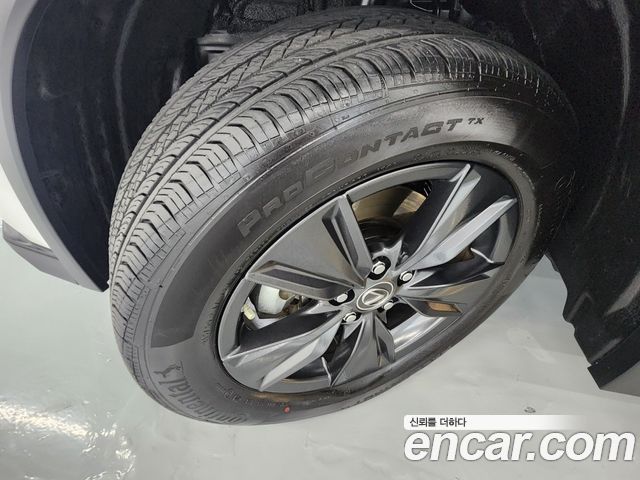 Lexus UX 2.0 2WD - фото 4