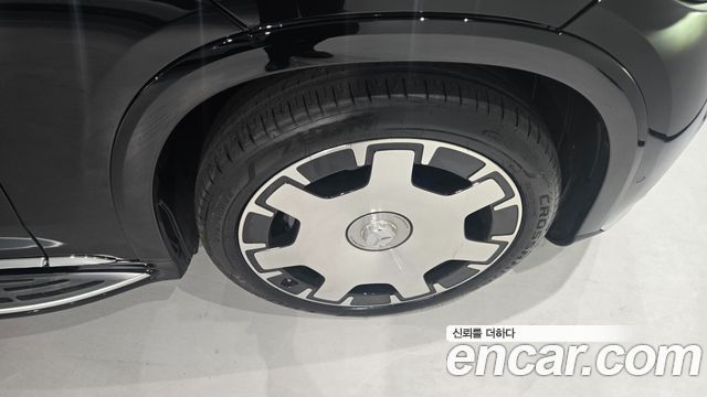 Mercedes-Benz EQS SUV Maybach EQS680 4MATIC - фото 4