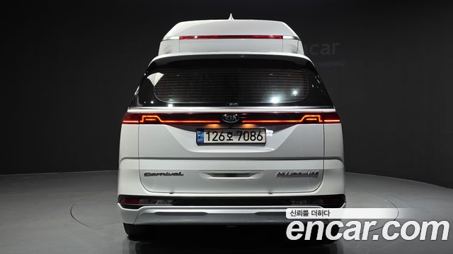 Kia Carnival 4-го поколения 9-Seater Hi-Limousine Signature - фото 3