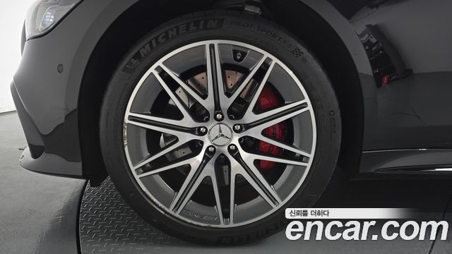 Mercedes-Benz AMG GT 4Door 43 4MATIC+ - фото 3