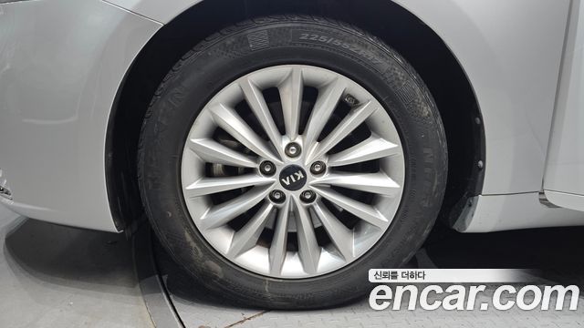 Kia K7 Совершенно новый 3.0 LPI Luxury (Rental Car) - фото 4