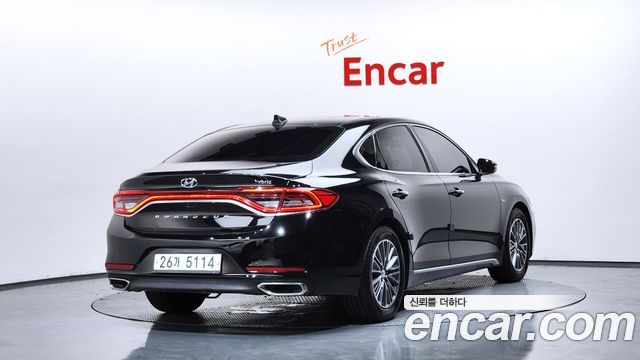 Hyundai Grandeur IG, гибрид Exclusive Special - фото 1