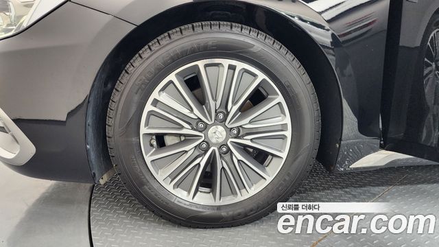 Hyundai Grandeur IG, гибрид Exclusive Special - фото 4