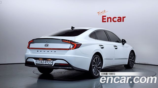 Hyundai Sonata DN8 2.0 Premium - фото 1