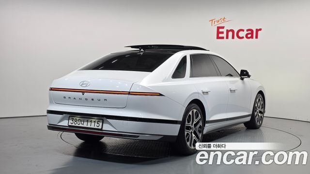 Hyundai Grandeur GN7 2,5 Gasoline 2WD Exclusive - фото 1