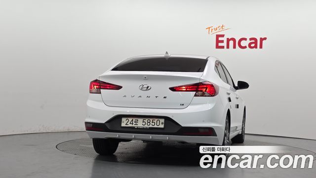 Hyundai Avante Новый AD 1.6 Style - фото 2