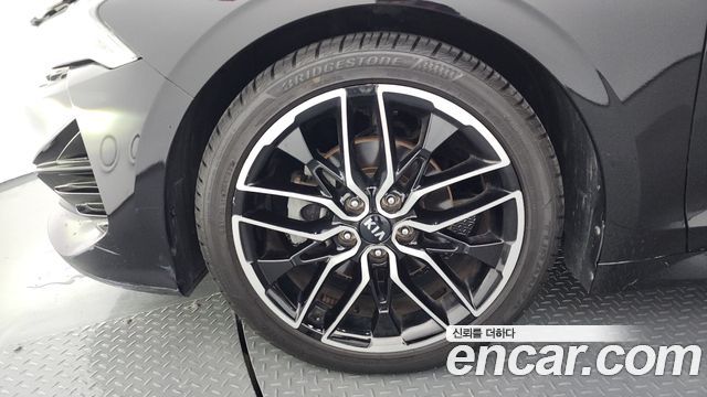 Kia K5 3-го поколения 1.6 Turbo Noblesse - фото 4