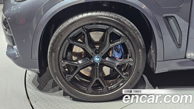 BMW X5 G05 xDrive 45e M Sport - фото 4